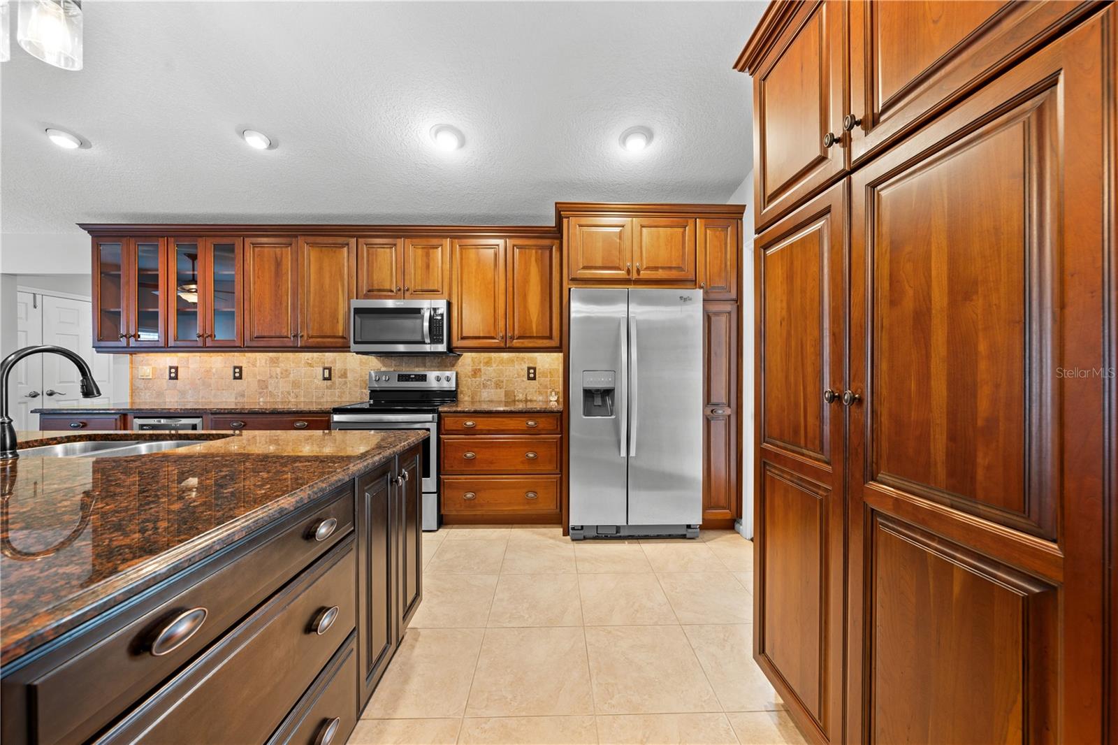 Image 6 of 69 For 3509 Molona Drive