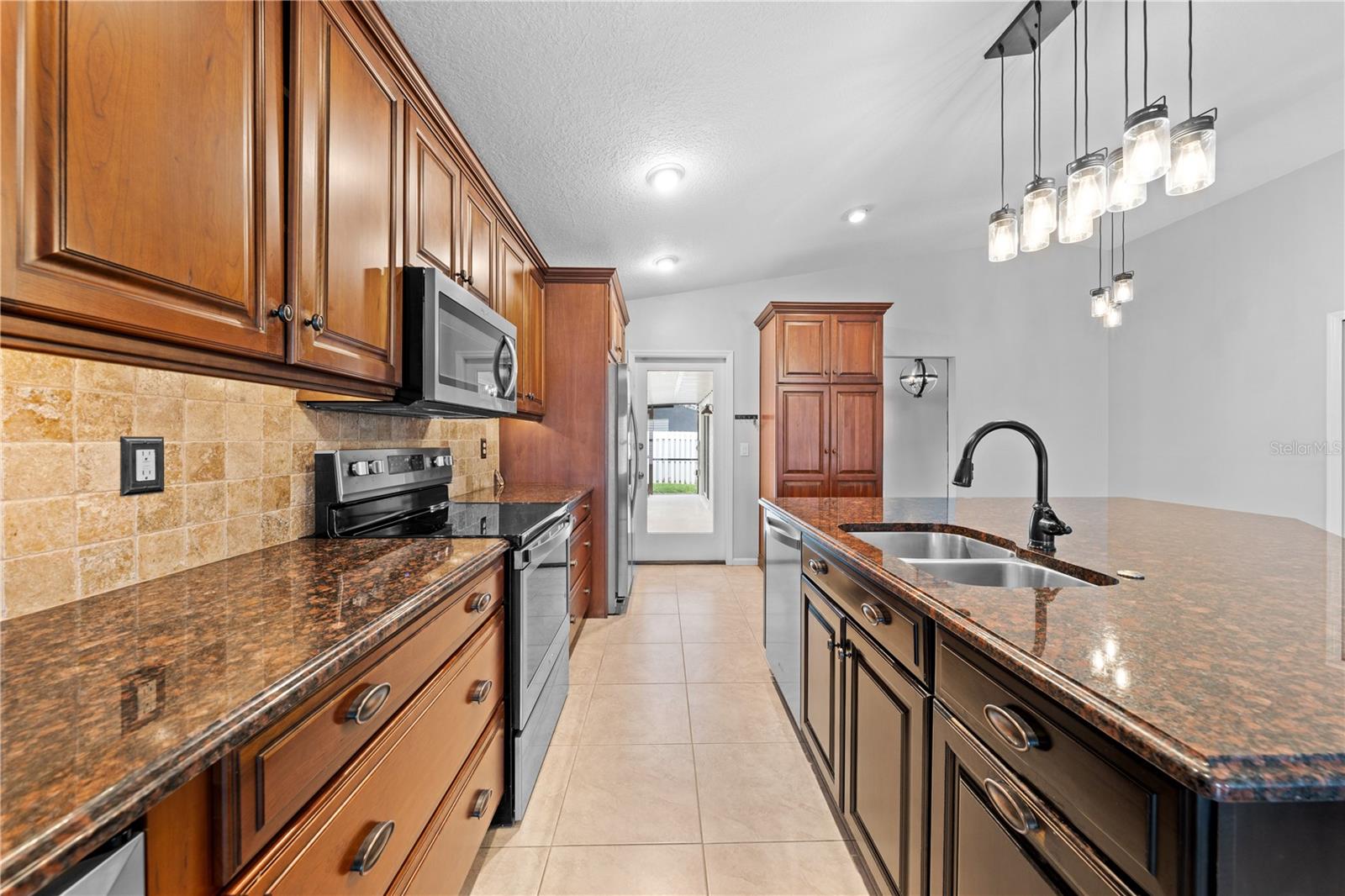 Image 7 of 69 For 3509 Molona Drive