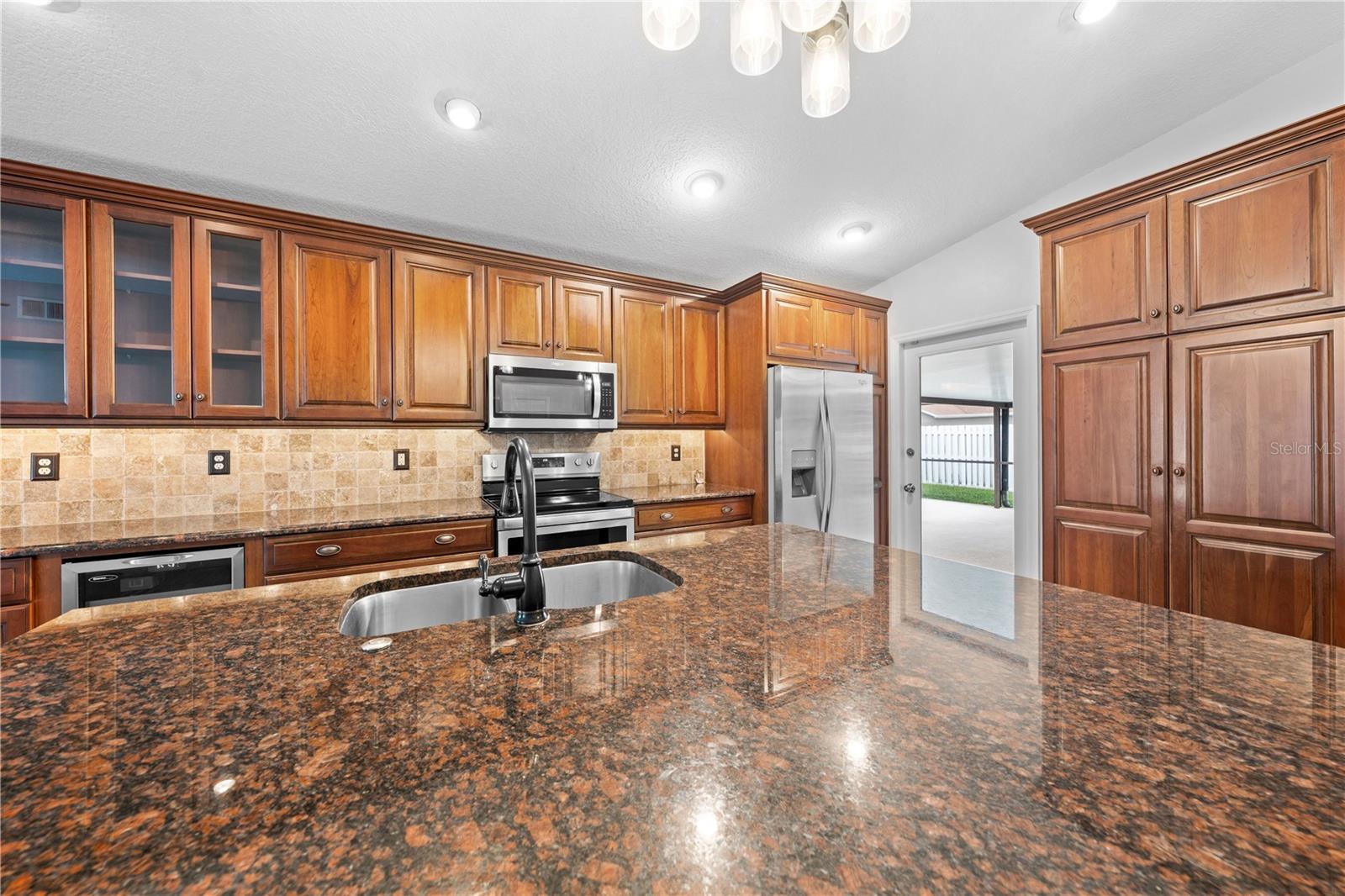 Image 8 of 69 For 3509 Molona Drive