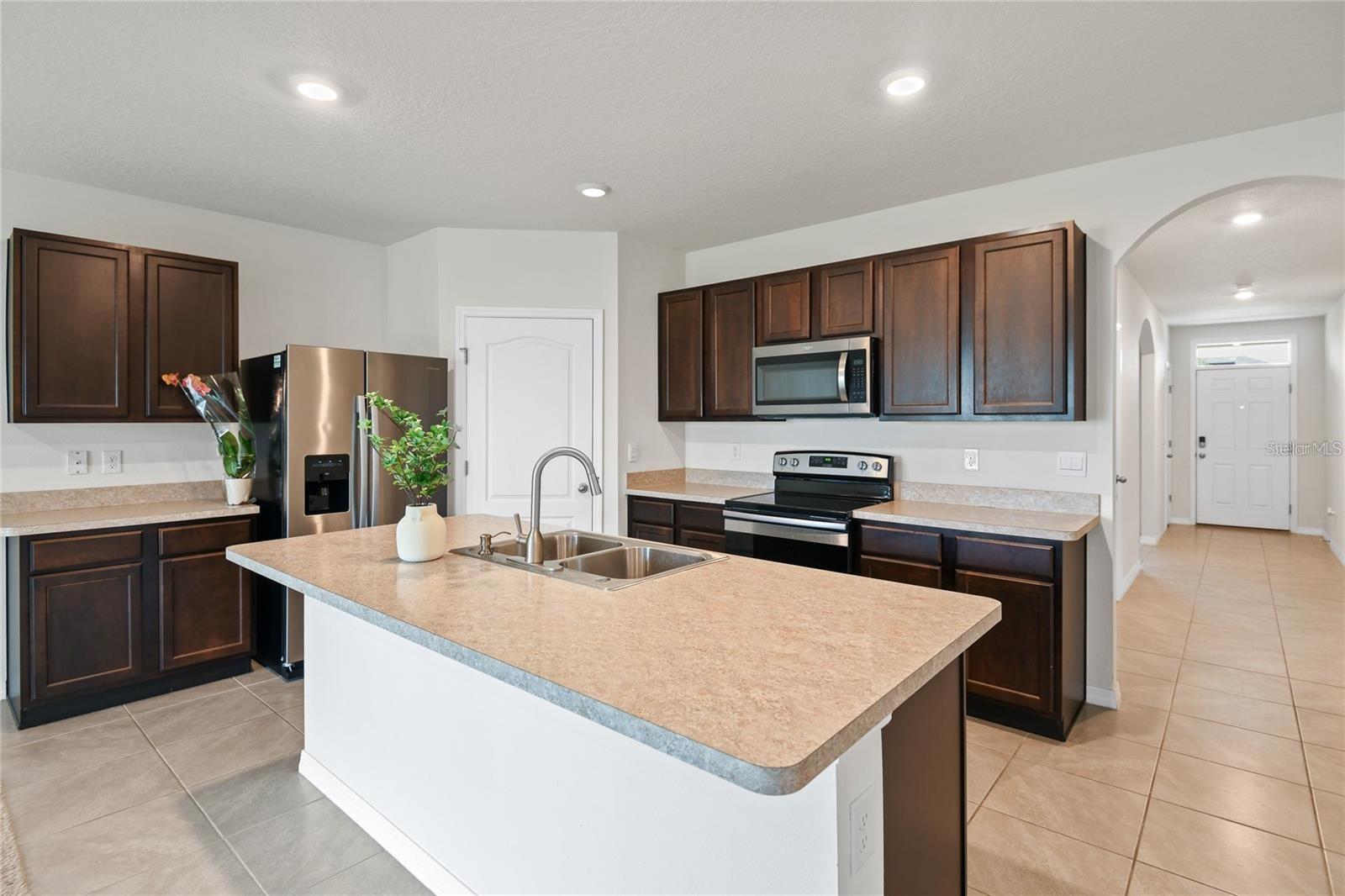 Image 3 of 15 For 304 Boardwalk Ave