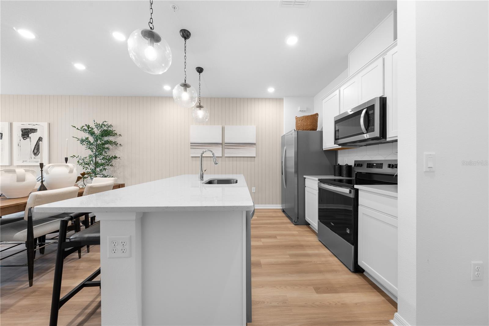 Image 12 of 49 For 11413 Nona Sound Street