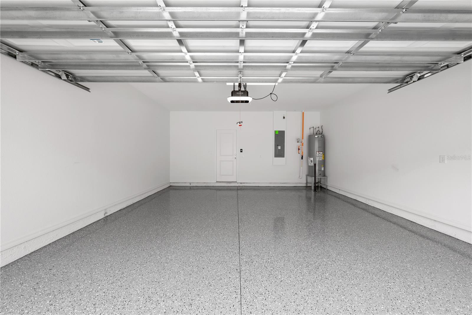 Image 19 of 49 For 11413 Nona Sound Street