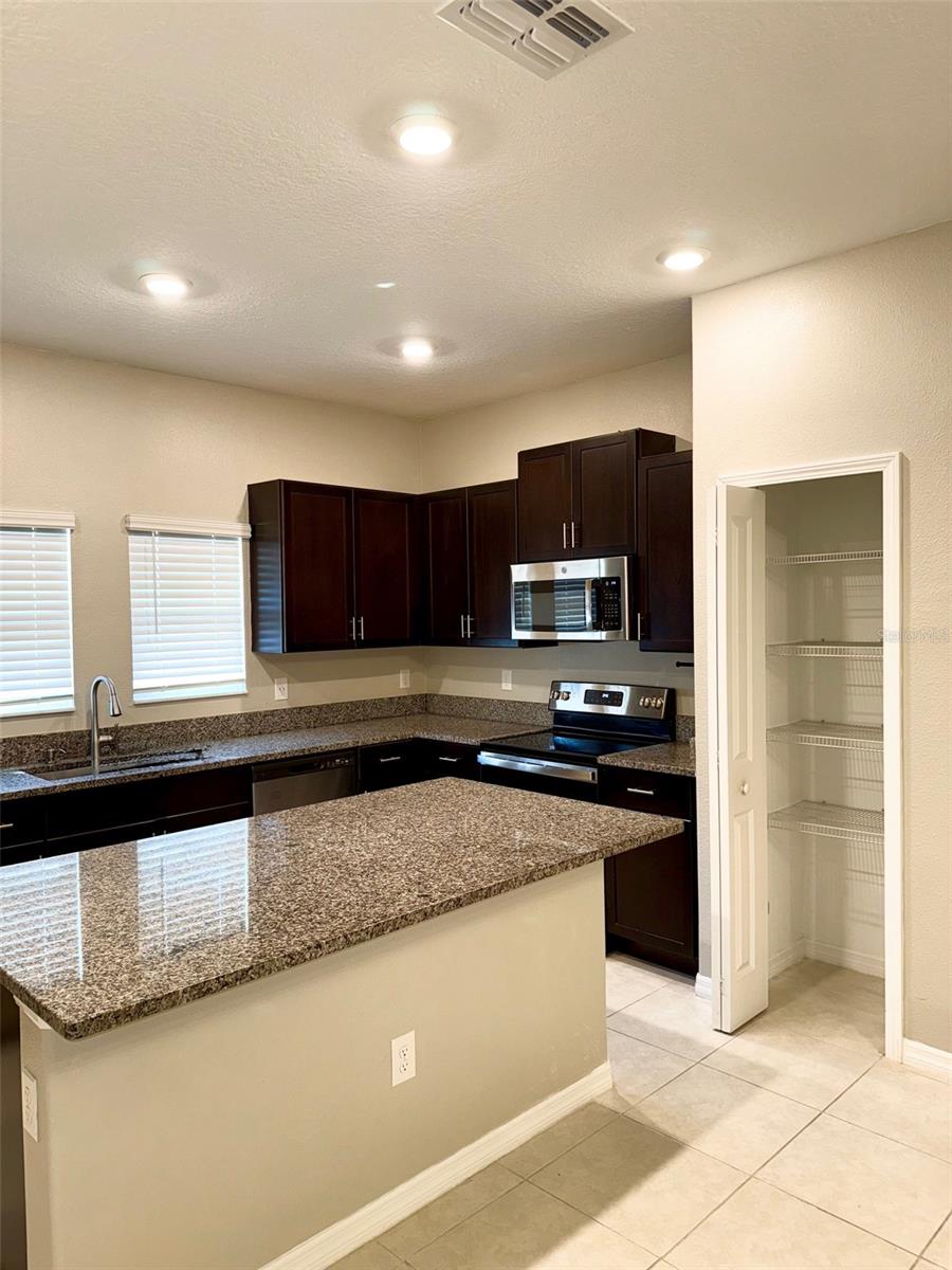 Image 3 of 23 For 854 Tennyson Mill Circle