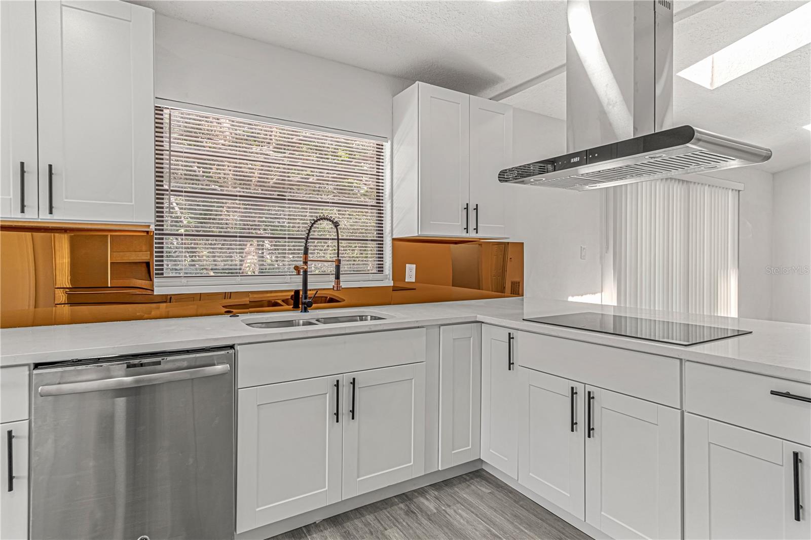 Image 12 of 45 For 2736 Logandale Drive