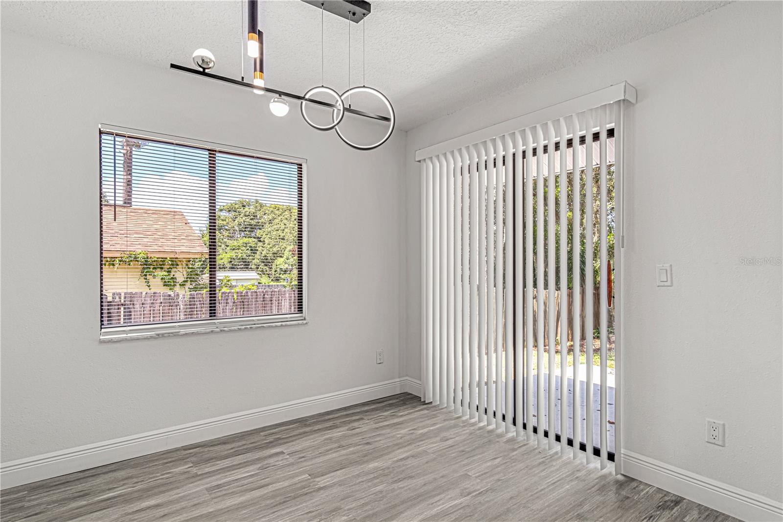 Image 20 of 45 For 2736 Logandale Drive
