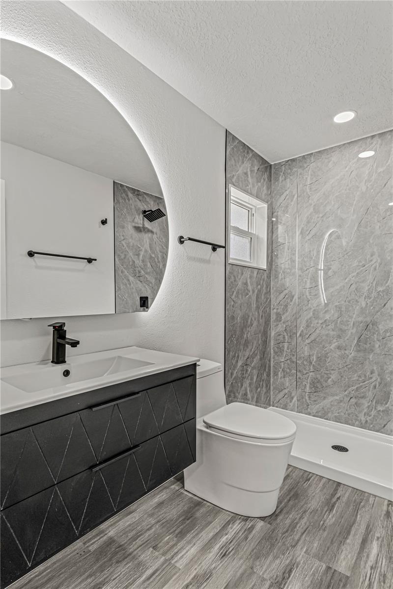 Image 28 of 45 For 2736 Logandale Drive