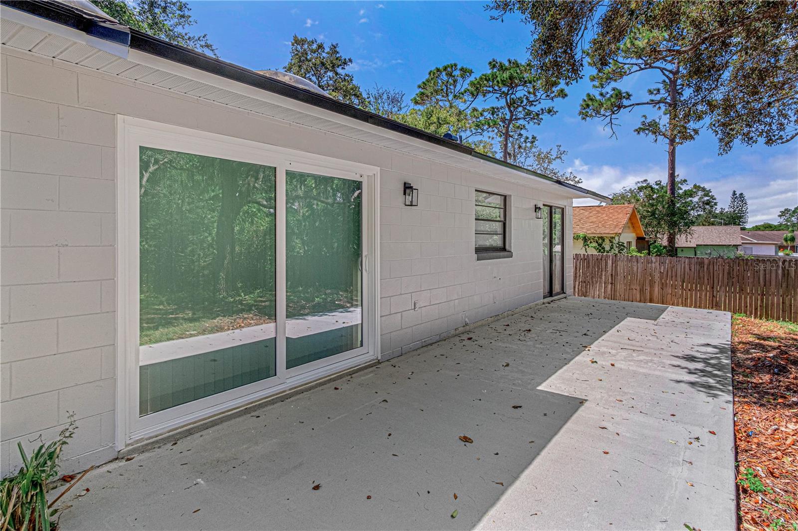 Image 31 of 45 For 2736 Logandale Drive