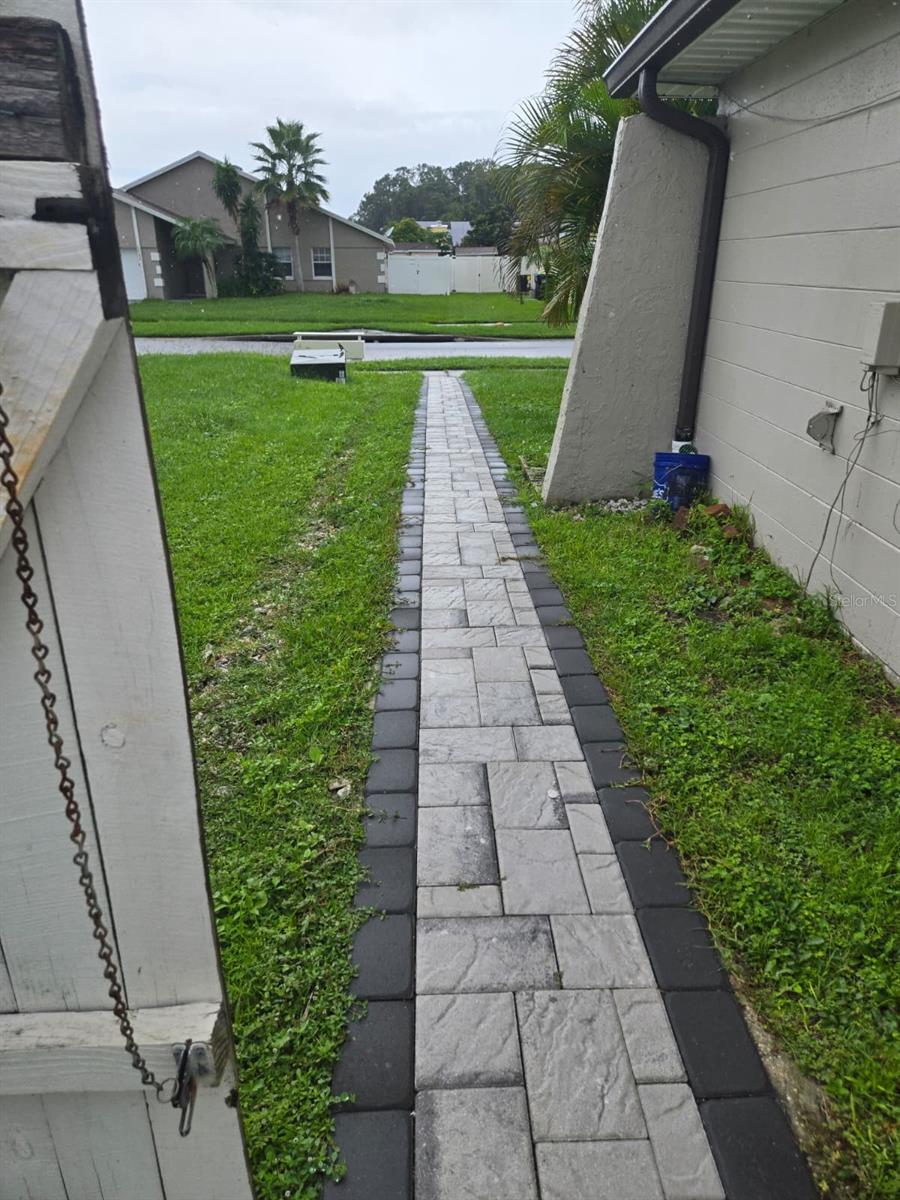 Image 13 of 14 For 12119 Dakota Woods Lane 2