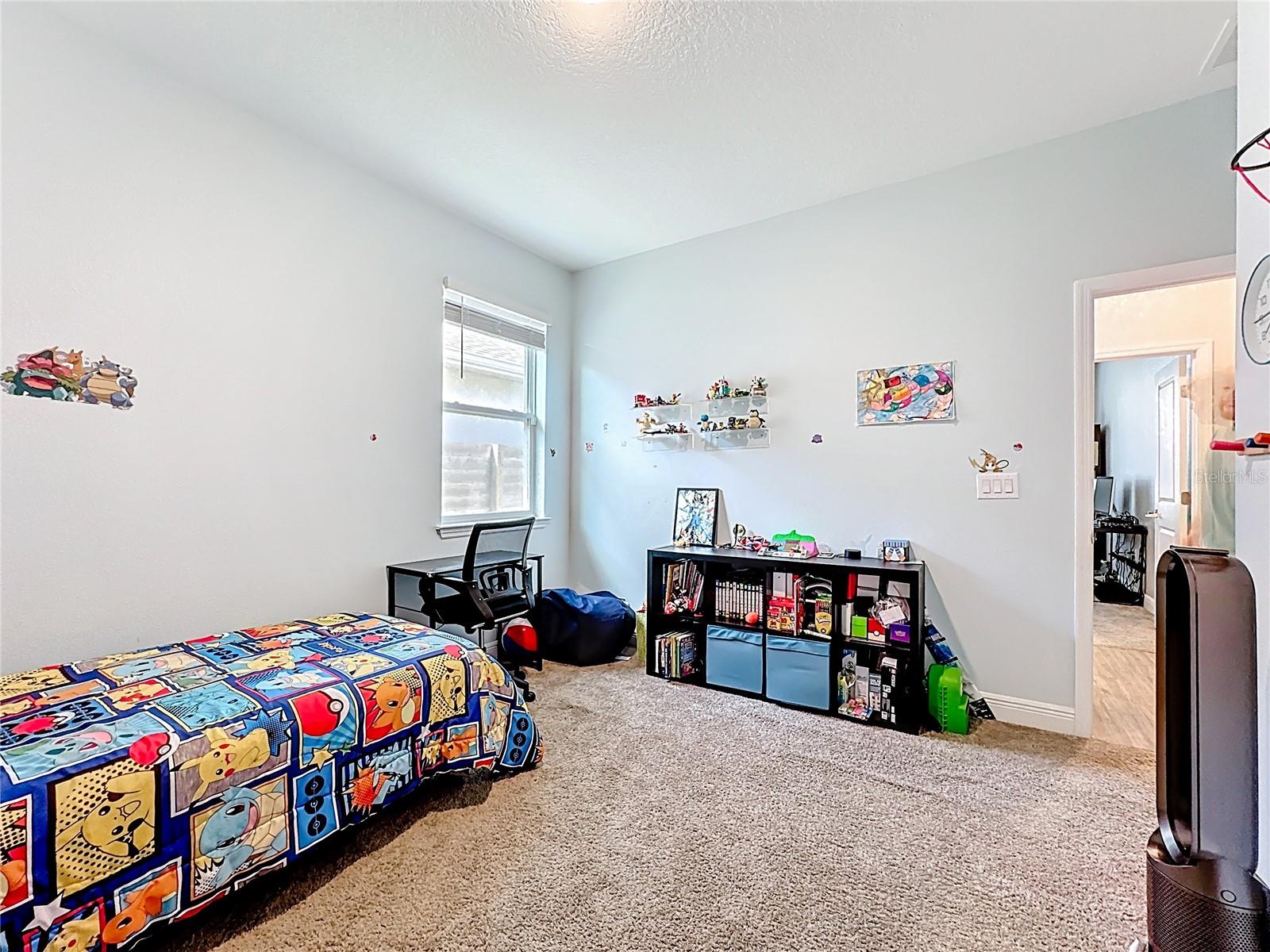 Image 30 of 70 For 14773 Milfoil Avenue