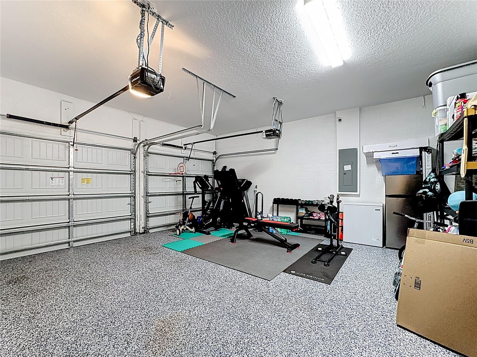 Image 45 of 70 For 14773 Milfoil Avenue