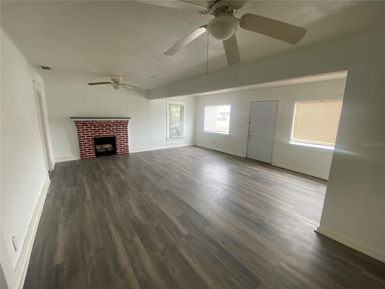 Image 4 of 21 For 342 Tillman Avenue A