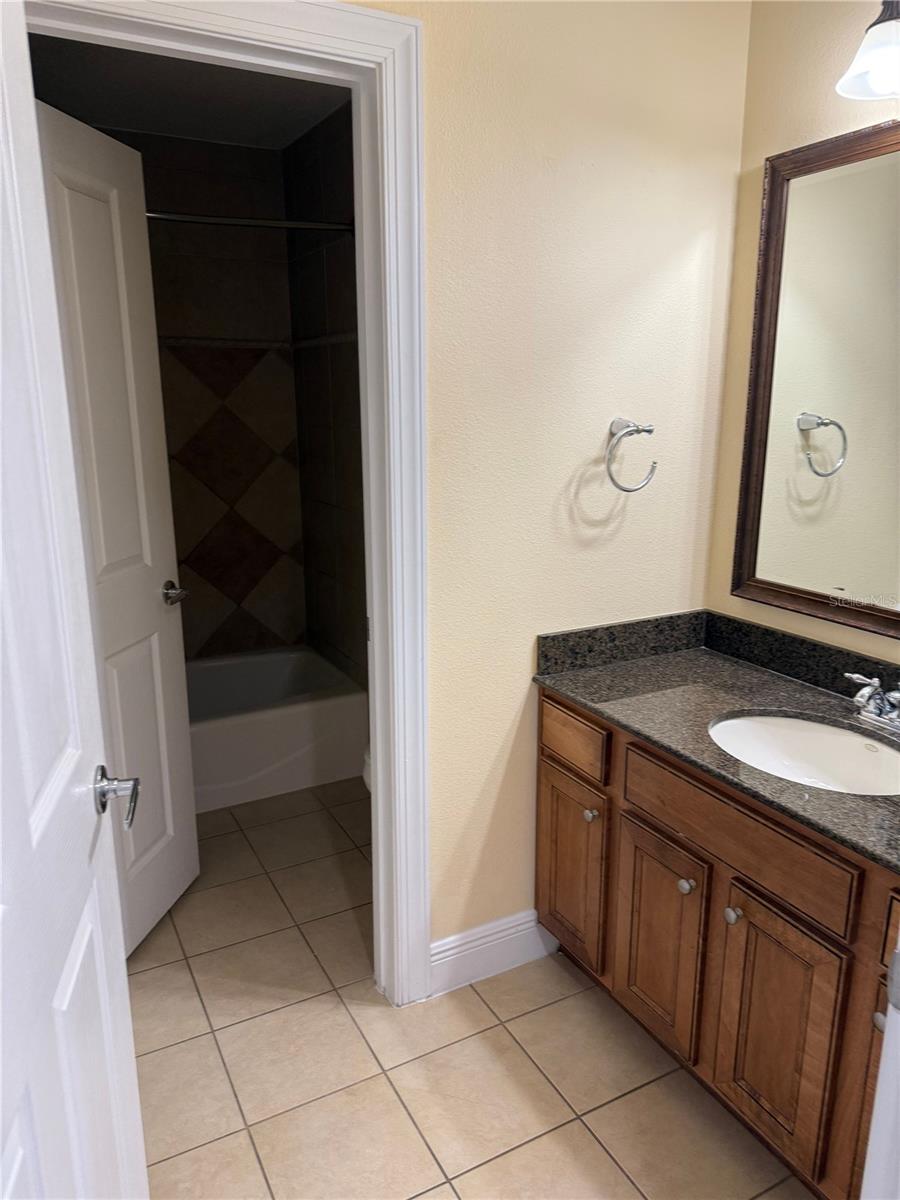 Image 13 of 18 For 7609 Heritage Crossing Way 301