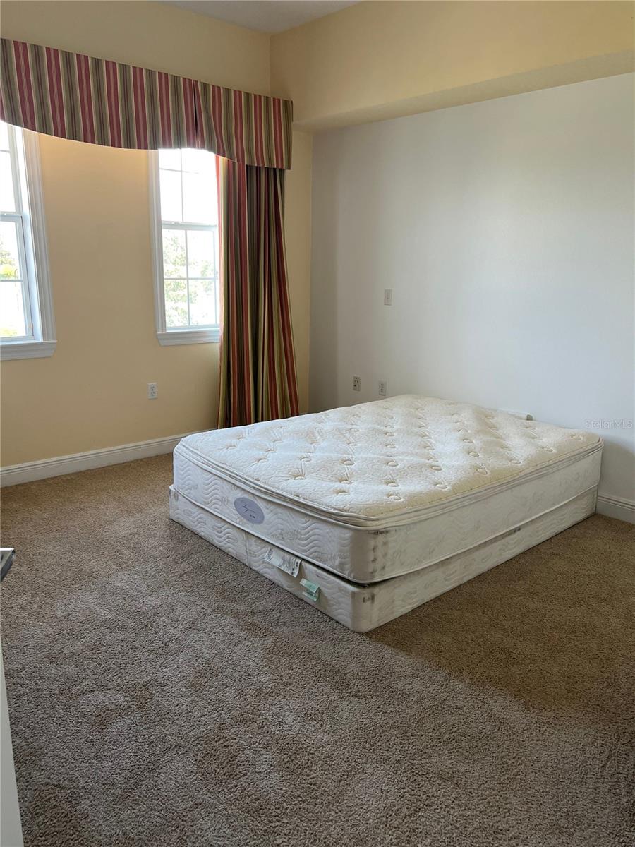 Image 7 of 18 For 7609 Heritage Crossing Way 301