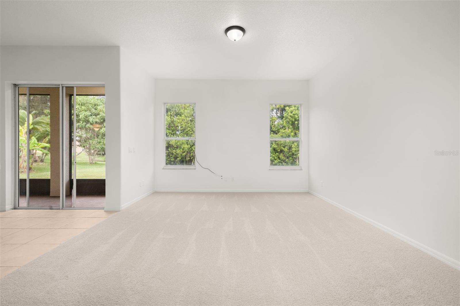 Image 19 of 84 For 2172 The Oaks Boulevard