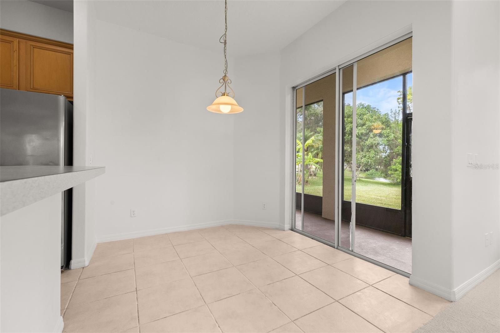 Image 20 of 84 For 2172 The Oaks Boulevard