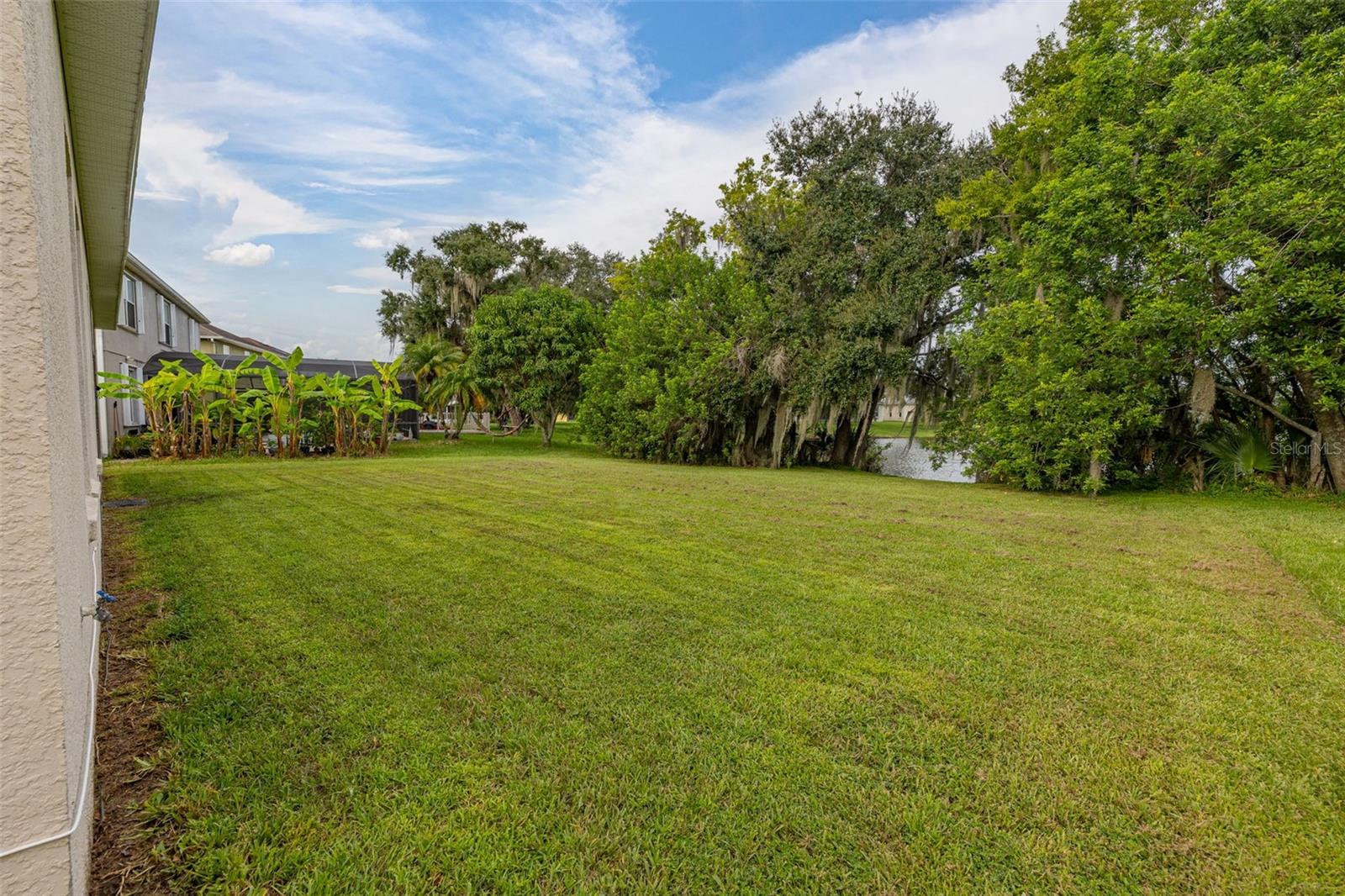 Image 42 of 84 For 2172 The Oaks Boulevard