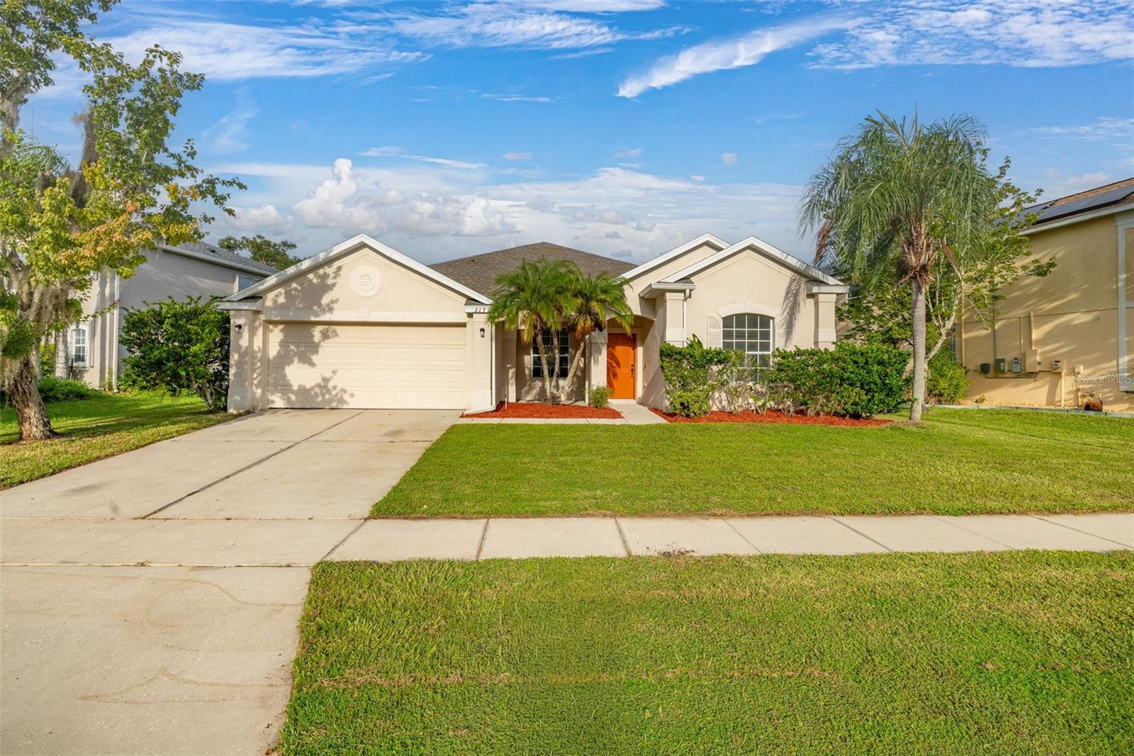 Image 6 of 84 For 2172 The Oaks Boulevard