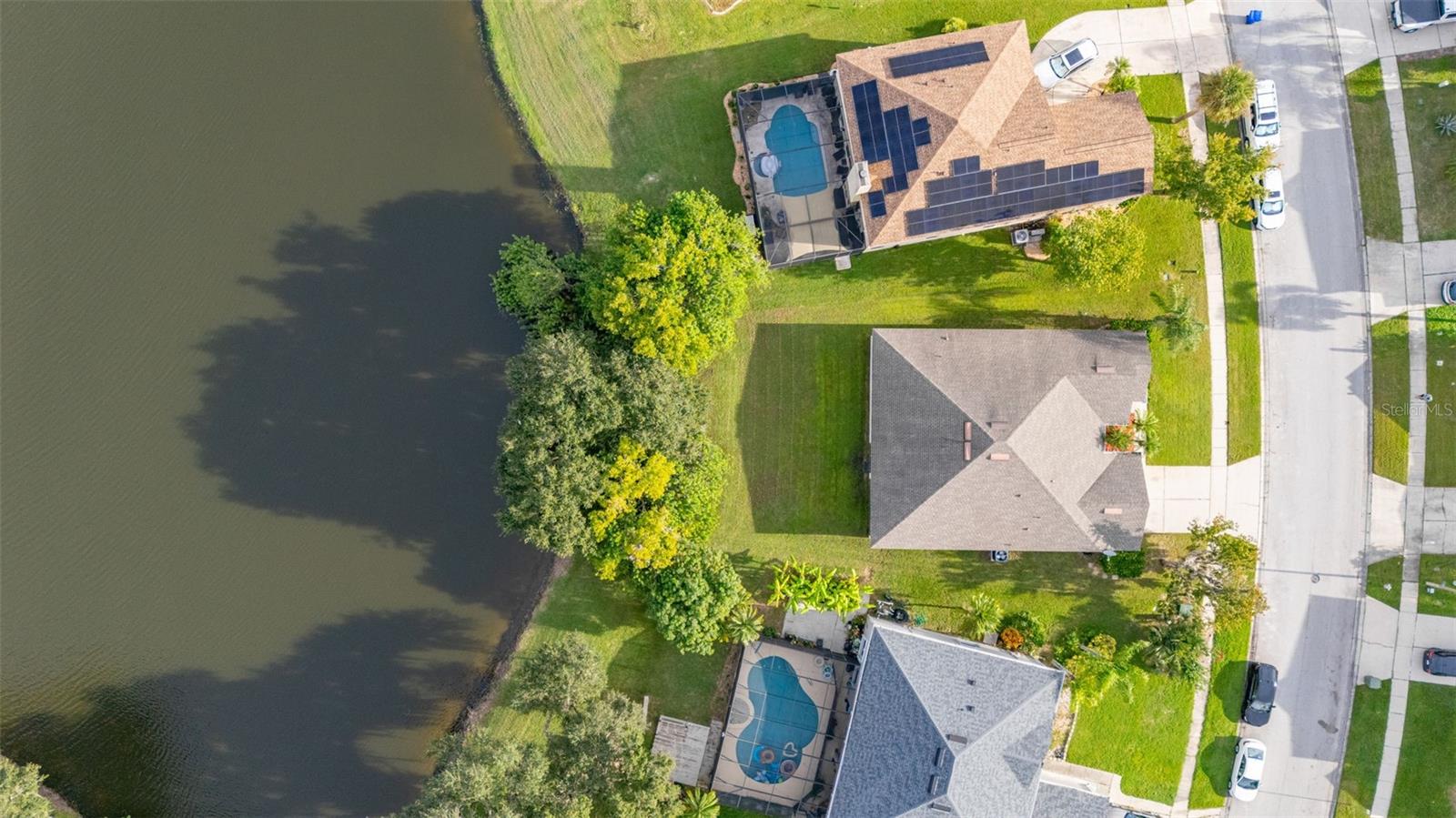 Image 70 of 84 For 2172 The Oaks Boulevard