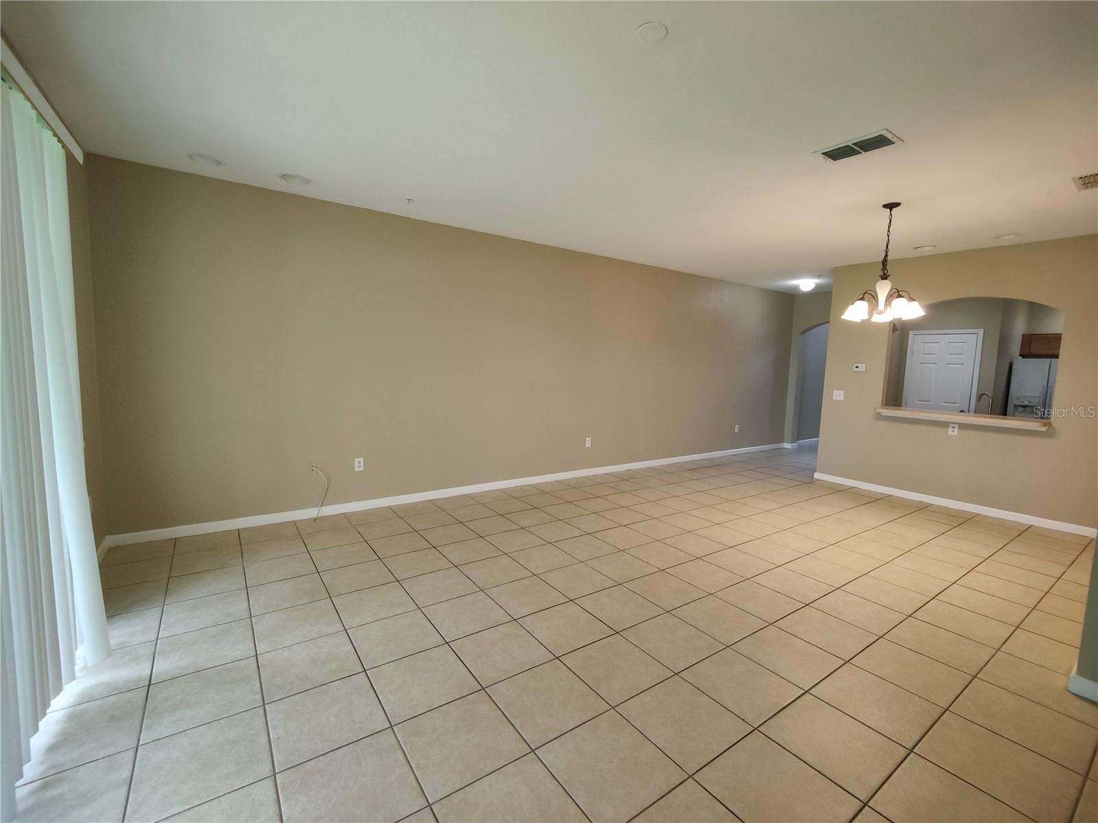 Image 10 of 40 For 2980 Ashland Lane S