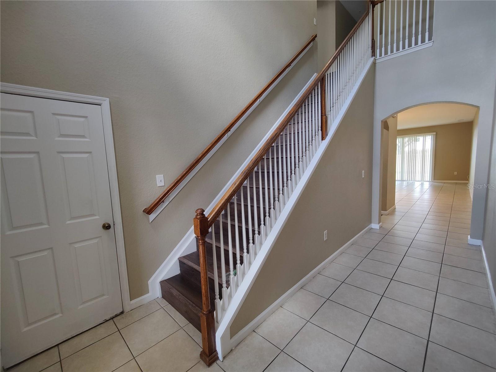 Image 18 of 40 For 2980 Ashland Lane S