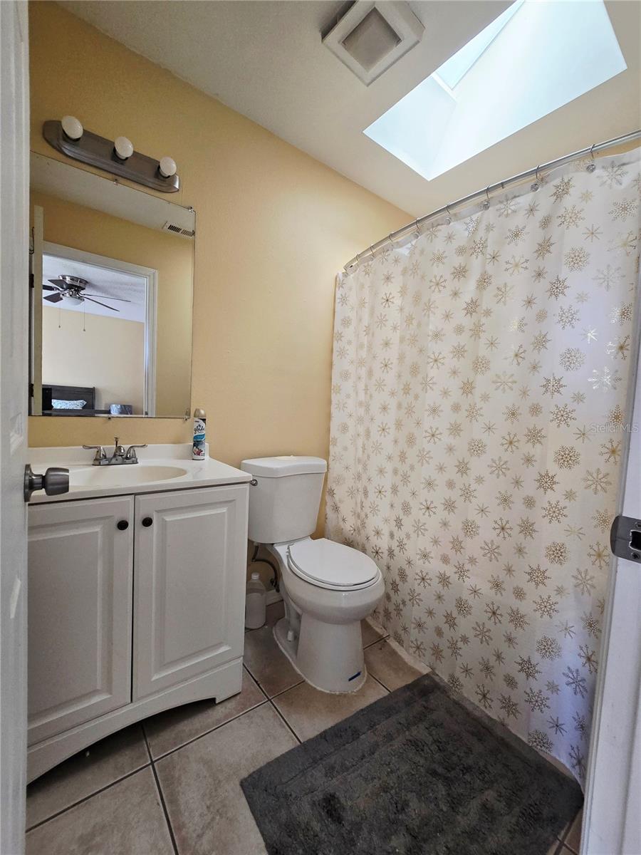 Image 20 of 23 For 2753 Beckwith Street