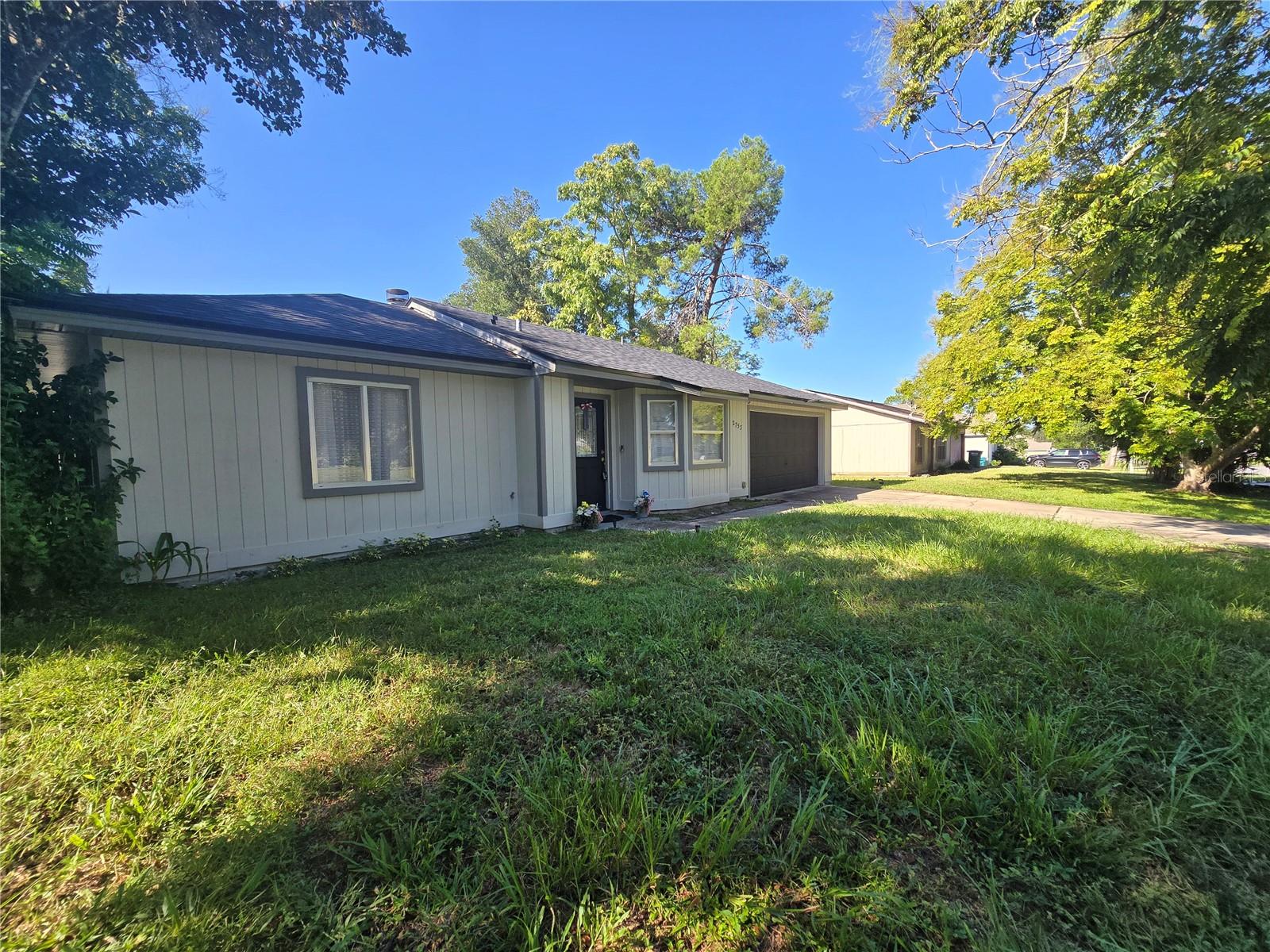 Image 3 of 23 For 2753 Beckwith Street