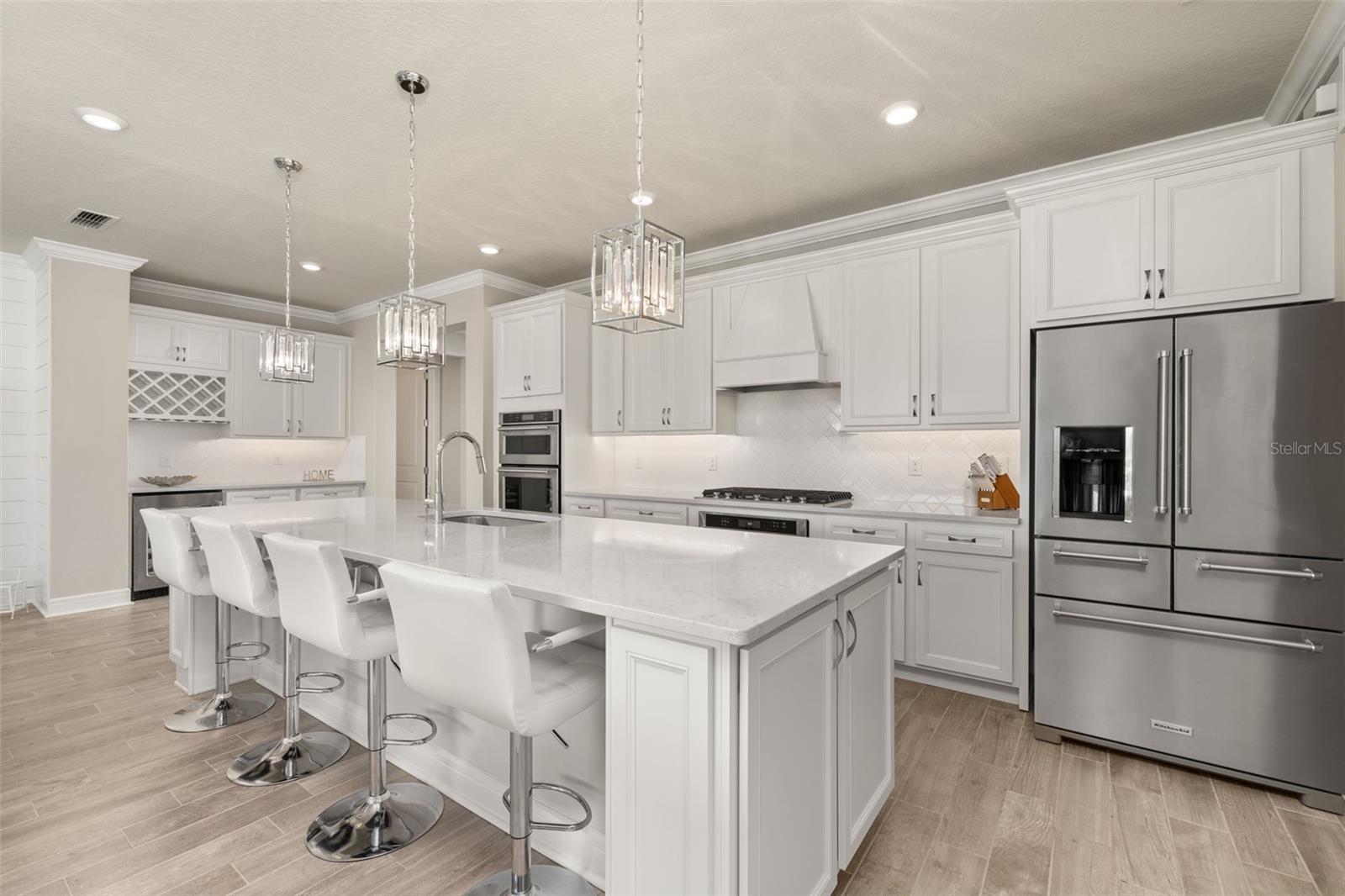 Image 3 of 42 For 2719 River Creek Lane