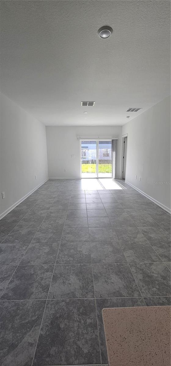 Image 5 of 15 For 1437 Cumberland Avenue