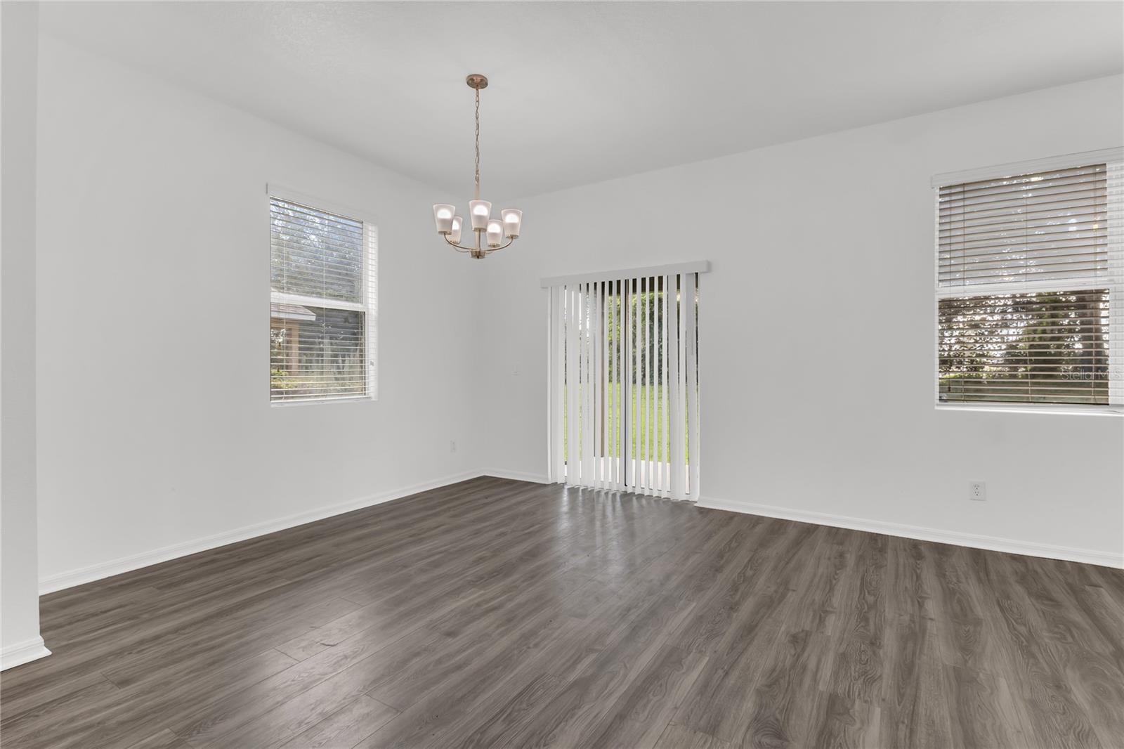 Image 4 of 29 For 2280 Betsy Ross Lane