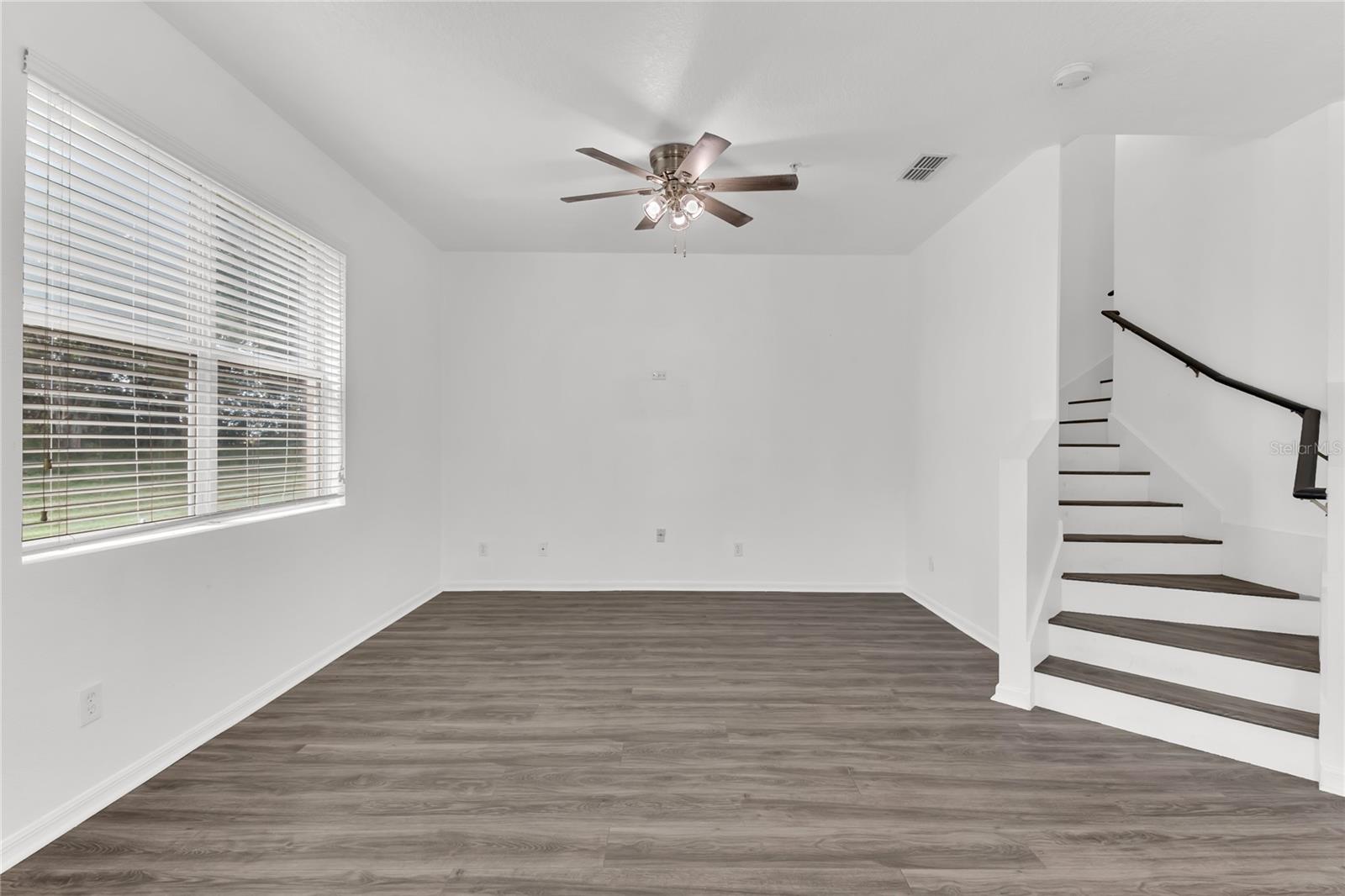 Image 5 of 29 For 2280 Betsy Ross Lane