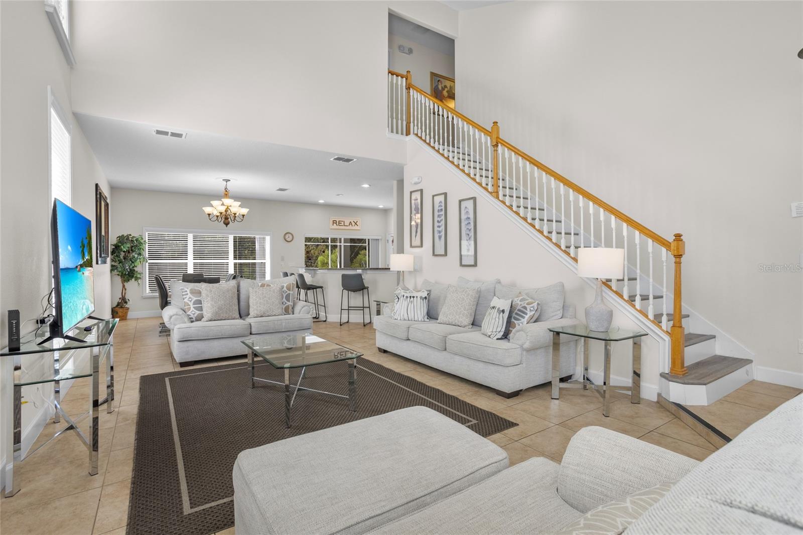 Image 12 of 53 For 2179 Victoria Drive