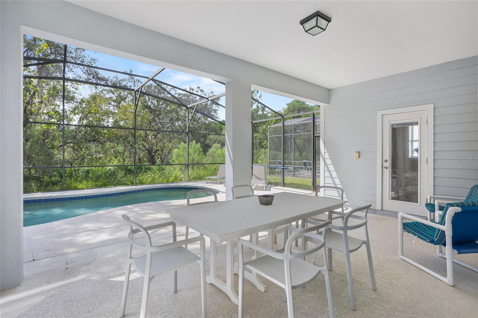 Image 21 of 53 For 2179 Victoria Drive