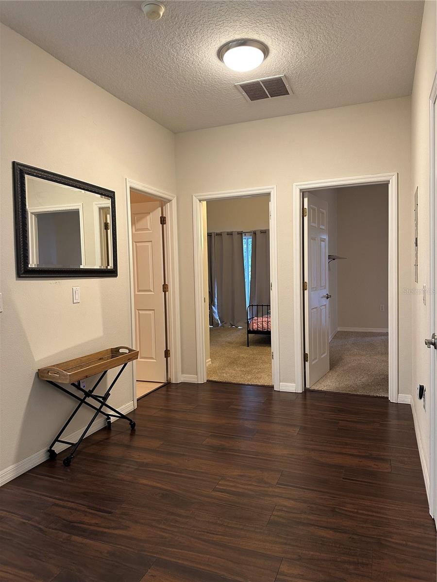 Image 16 of 37 For 3123 Sun Lake Court A