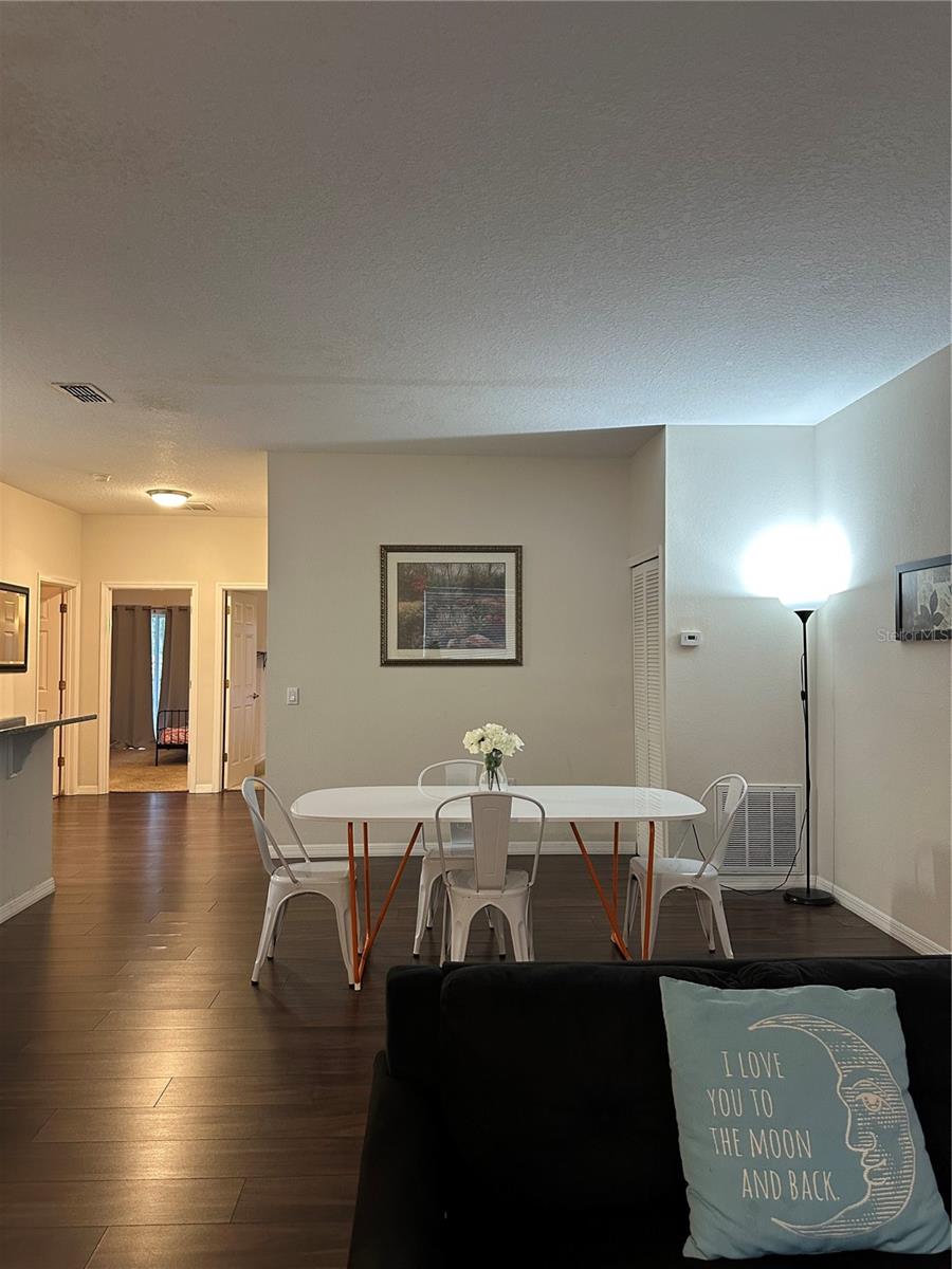 Image 4 of 37 For 3123 Sun Lake Court A