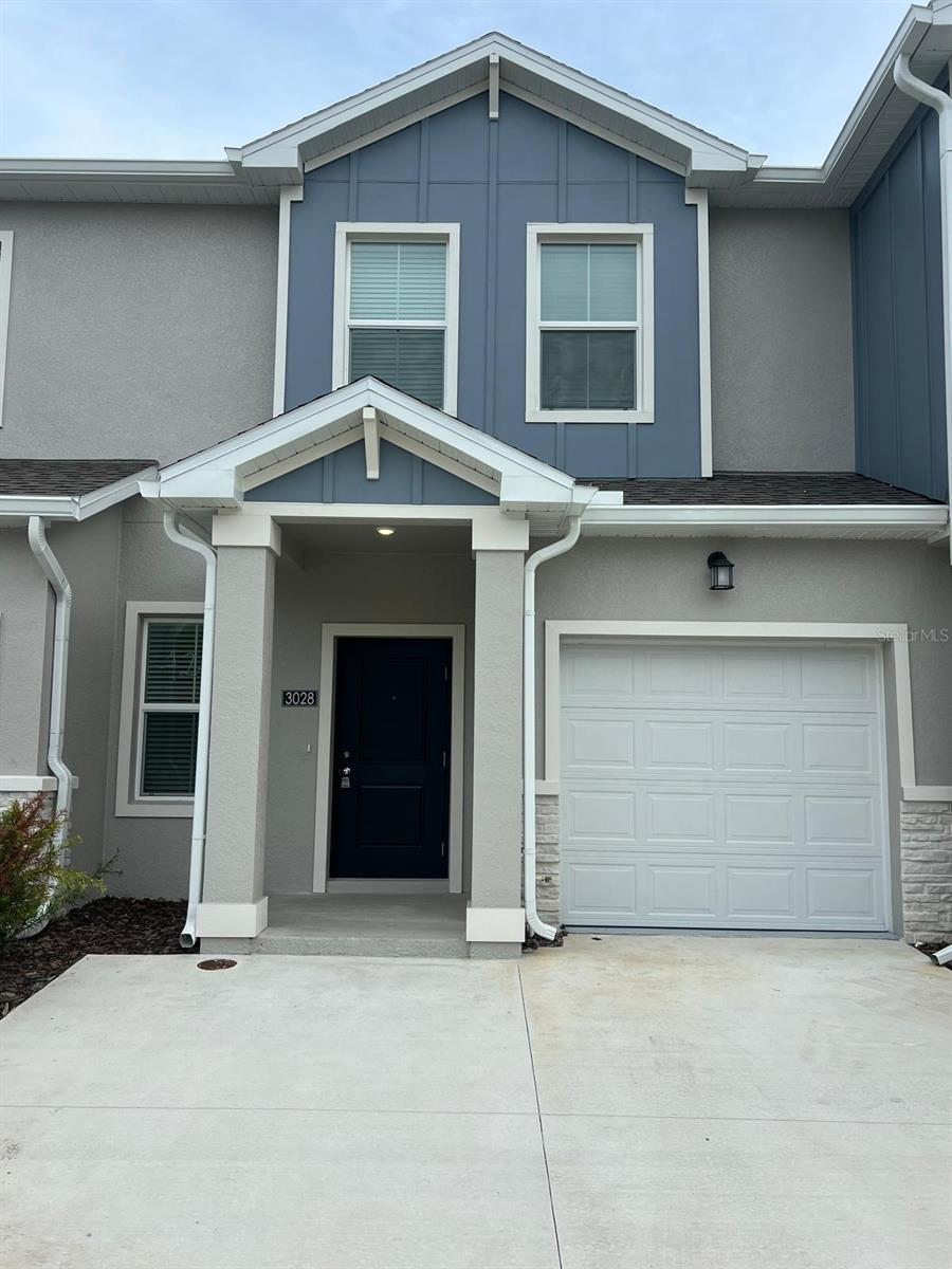 Image 2 of 19 For 3028 Chromatic St
