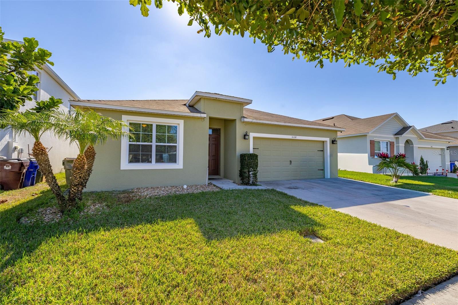 Image 4 of 52 For 5108 Fiddlewood Way