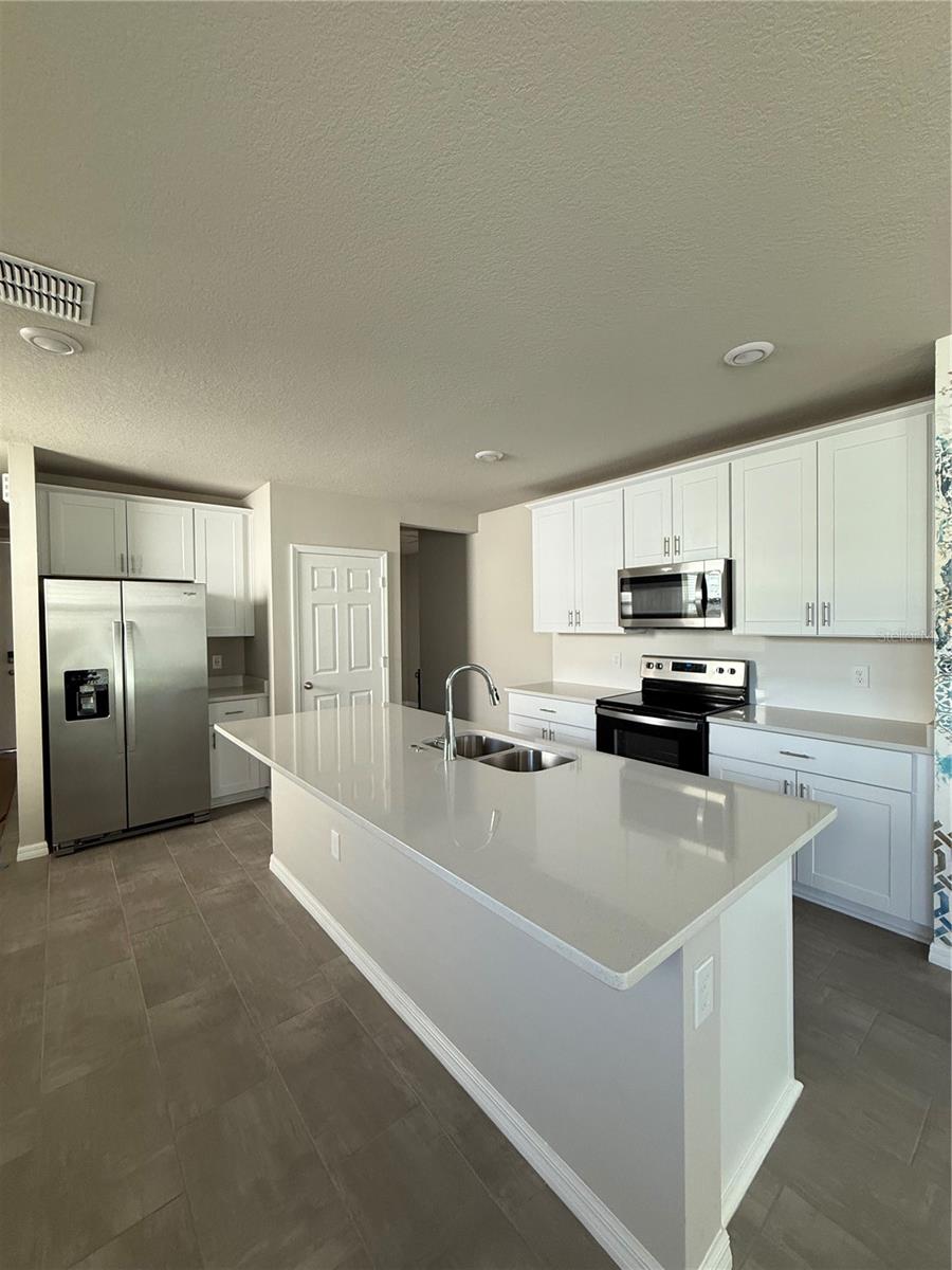 Image 3 of 21 For 1816 Carnostie Road