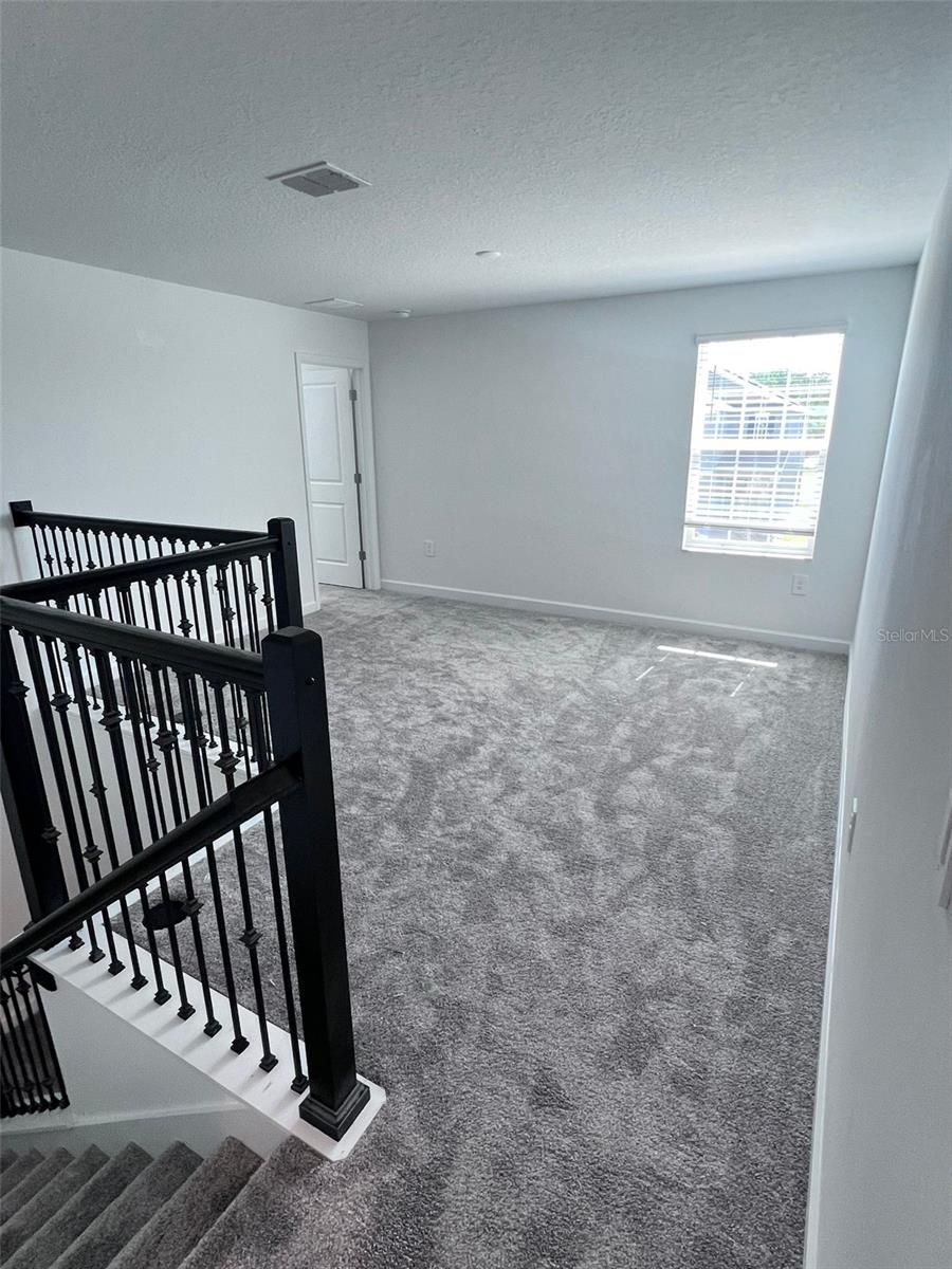 Image 13 of 33 For 2817 Camden Way