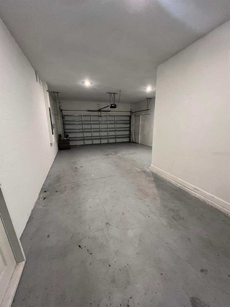 Image 34 of 50 For 2817 Camden Way