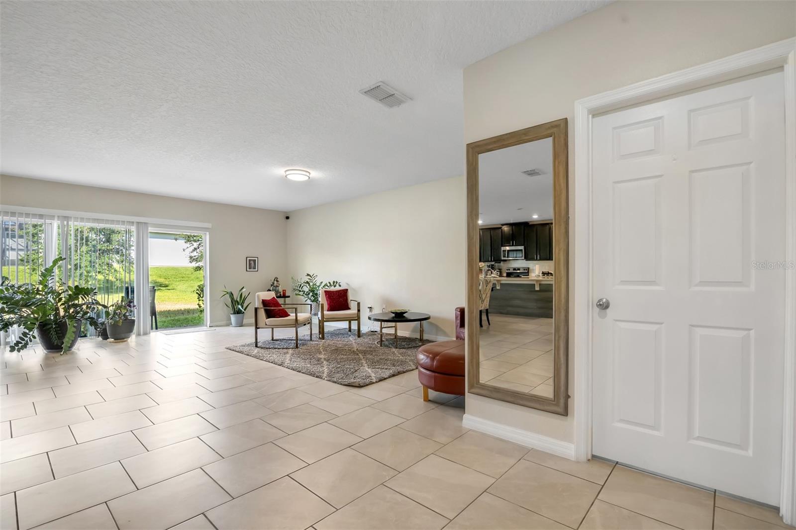 Image 12 of 35 For 548 Ogelthorpe Drive