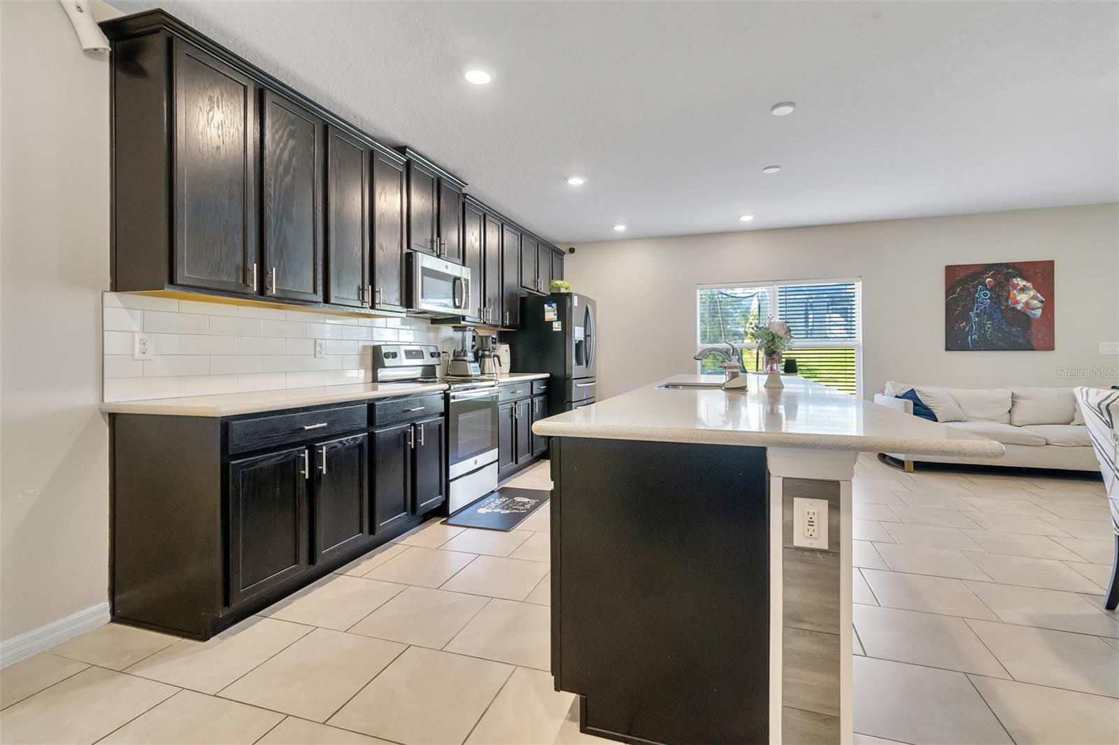 Image 8 of 35 For 548 Ogelthorpe Drive