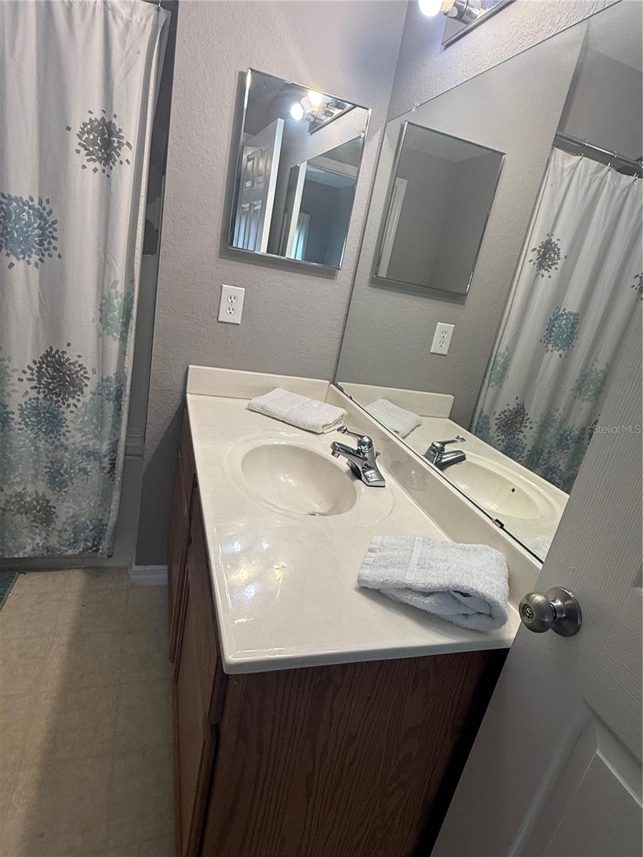 Image 13 of 26 For 4000 Santa Maria Drive 105