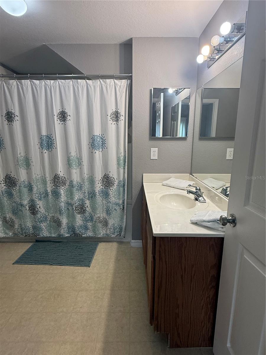 Image 14 of 26 For 4000 Santa Maria Drive 105