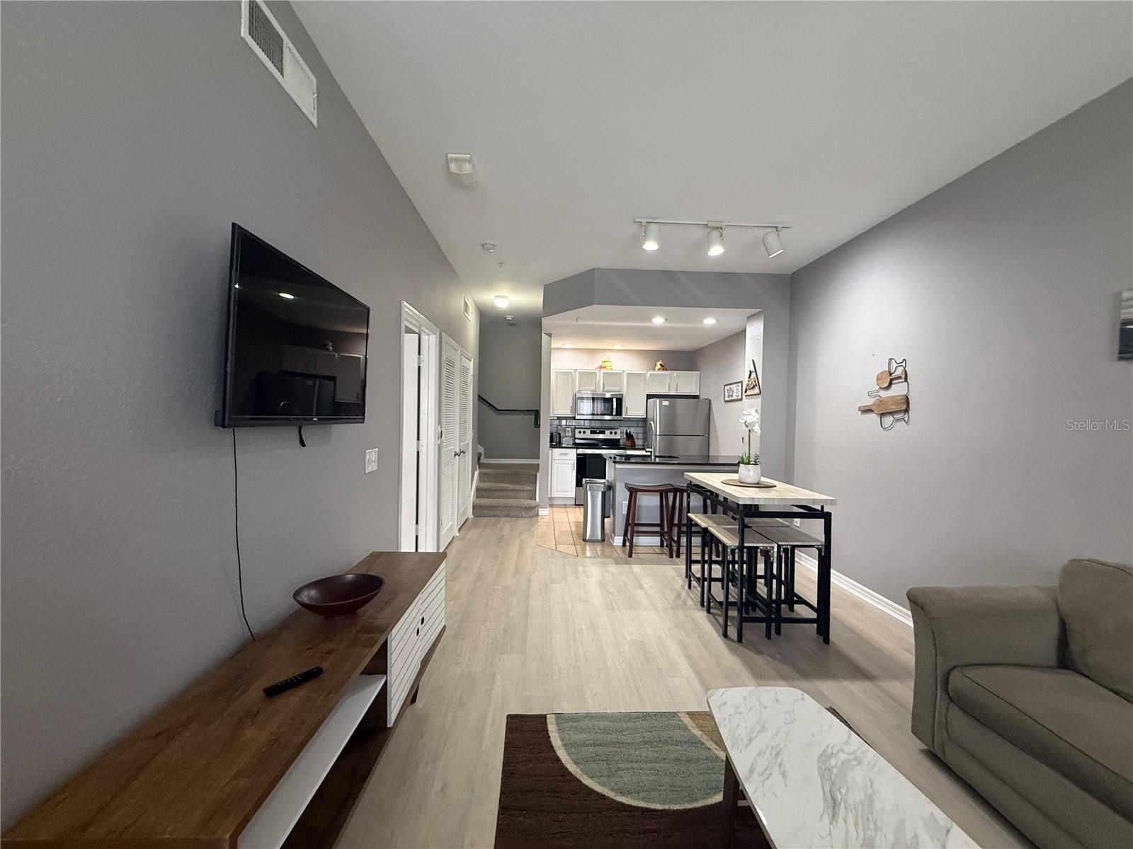 Image 7 of 26 For 4000 Santa Maria Drive 105