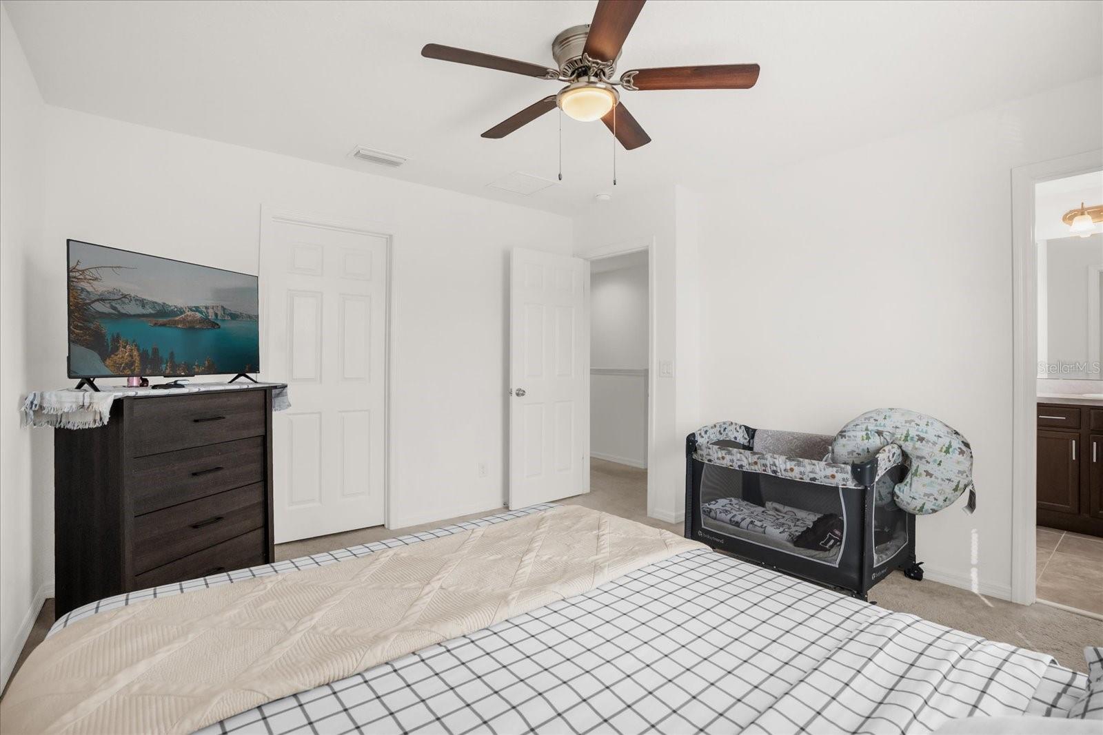 Image 12 of 26 For 215 Annabelle Way