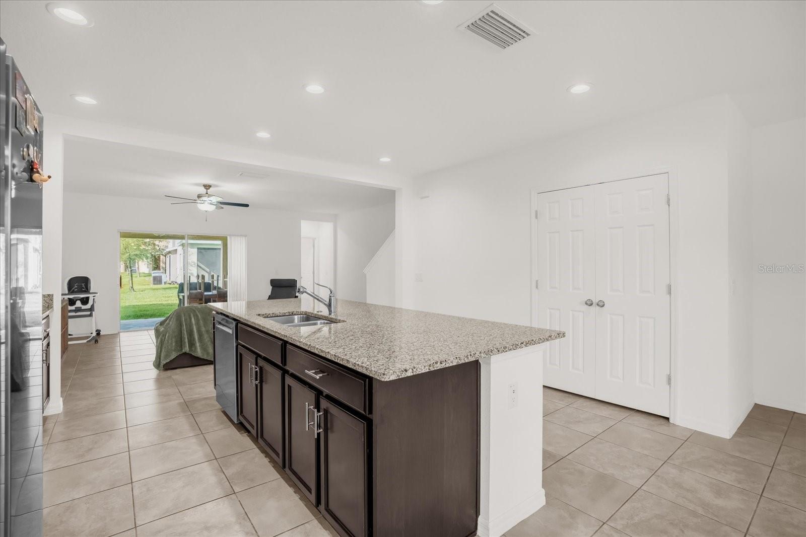 Image 7 of 26 For 215 Annabelle Way