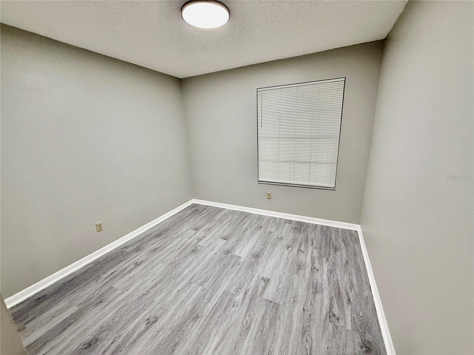 Image 11 of 17 For 5490 Britan Drive
