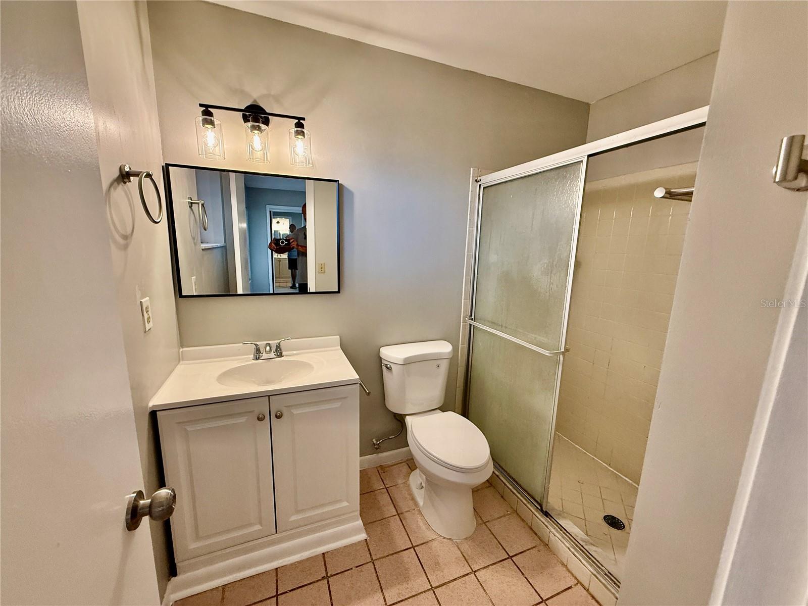 Image 15 of 17 For 5490 Britan Drive