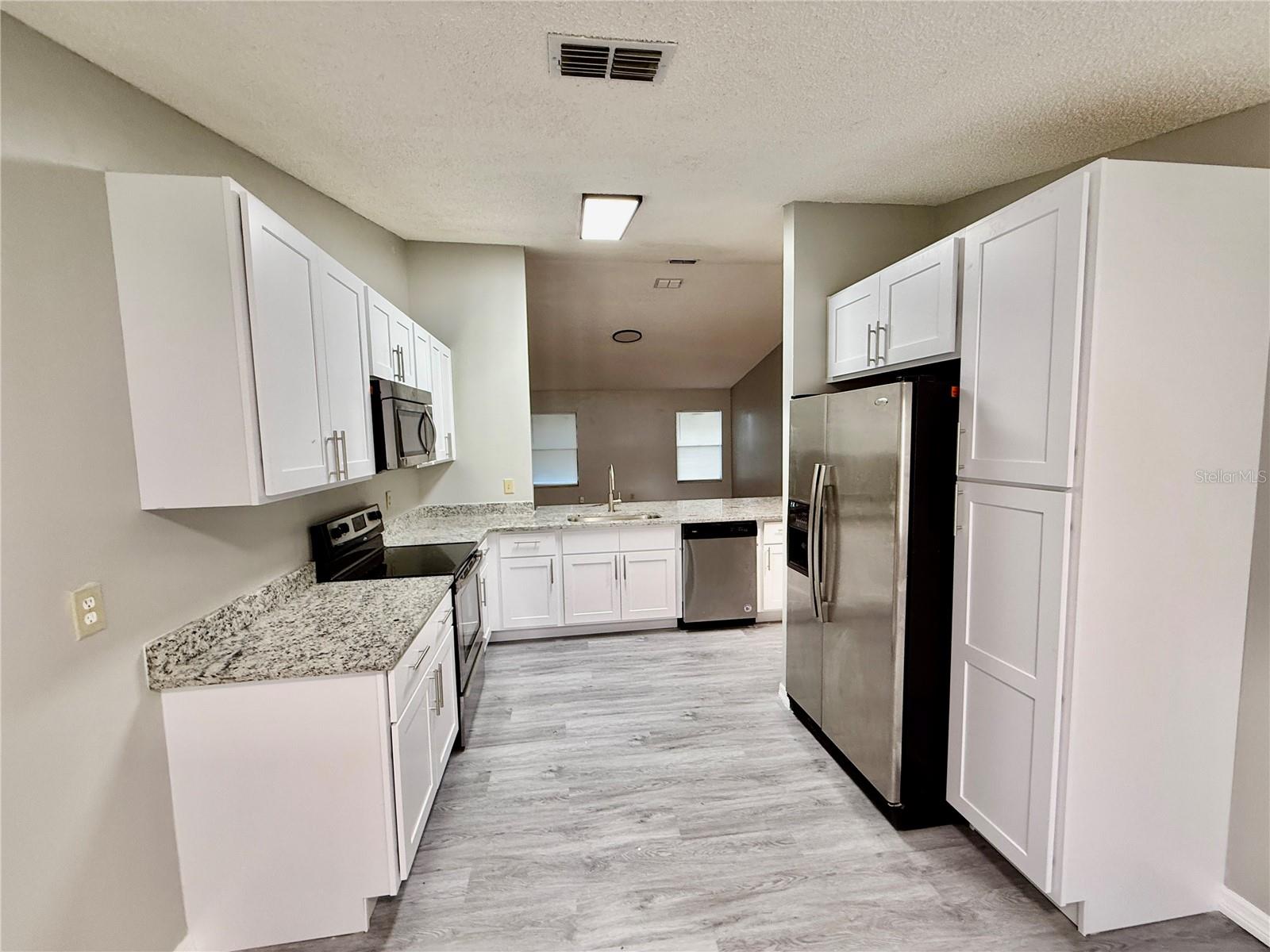 Image 7 of 17 For 5490 Britan Drive