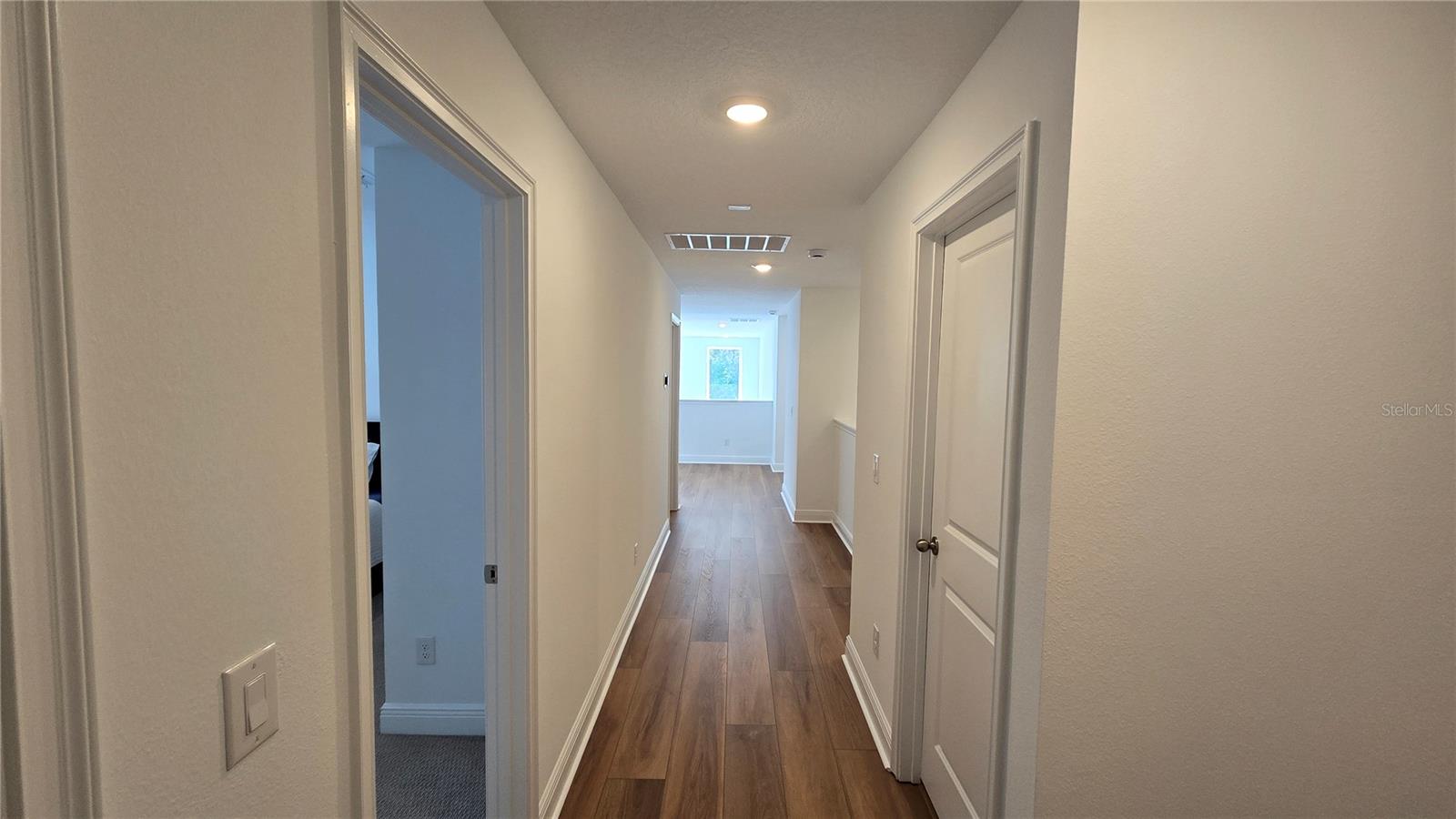 Image 7 of 48 For 2268 Broadbrook Drive